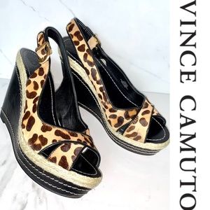 COPY - ⭐️NWAT Vince Camuto Animal print peep toe Sandal⭐️